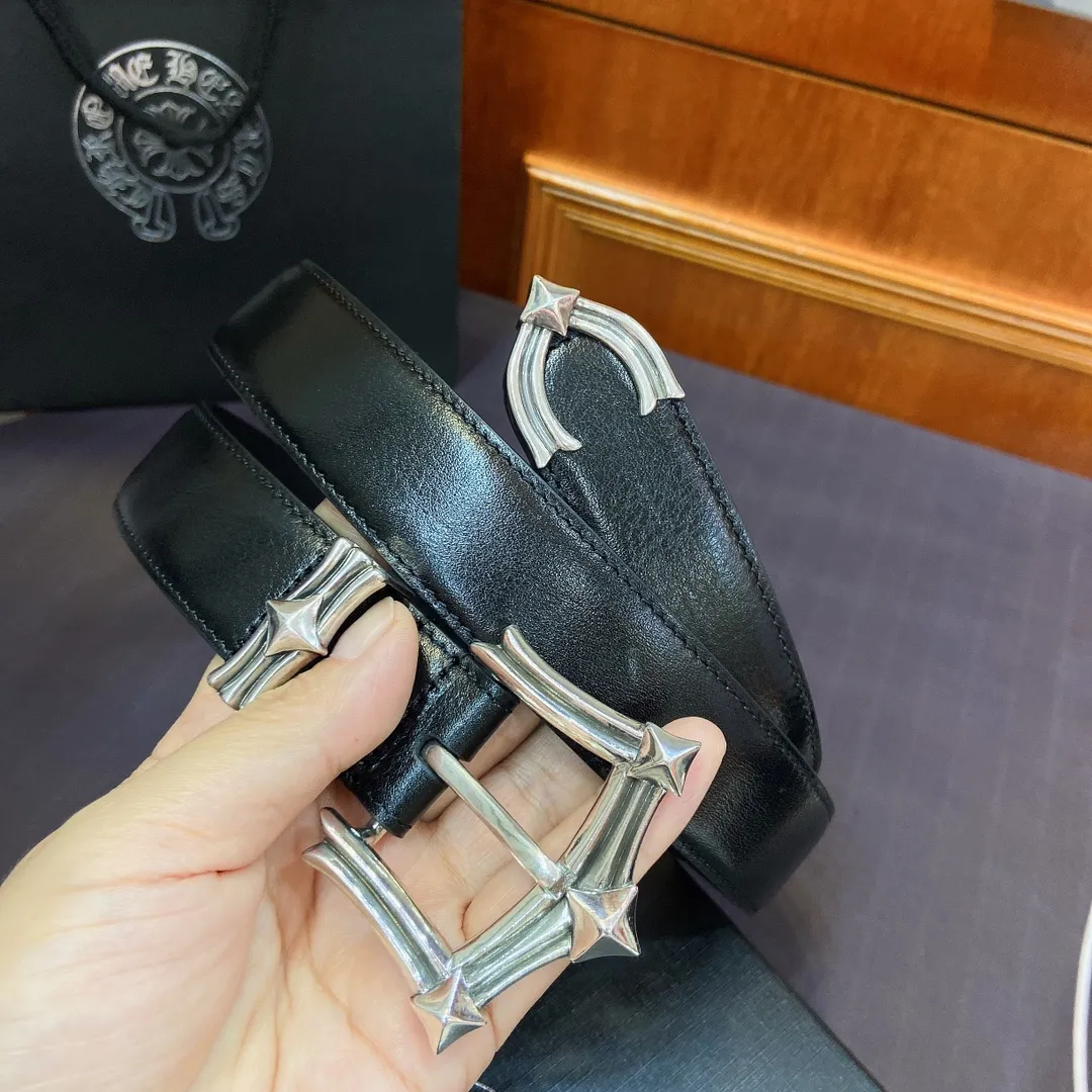 𝐂𝐡𝐫𝐨𝐦𝐞𝐇𝐞𝐚𝐫𝐭𝐬 The same pin buckle belt (fixed version) as the star of Crow Heart. The silver-plated s925 brass copper buckle is matched with an imported wax leather belt, which is very cool. Width 3.0cmp520